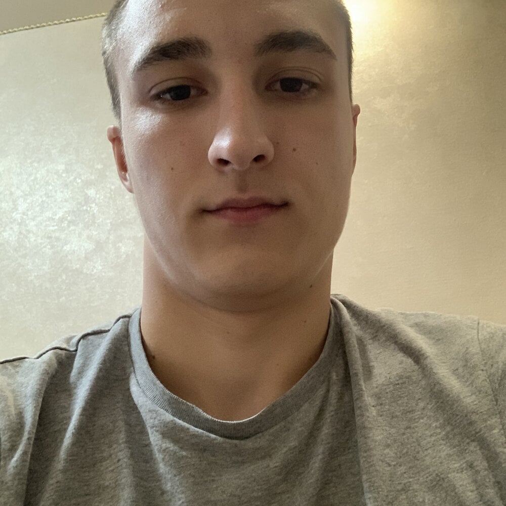 mishatop178's Offline XXX Chat