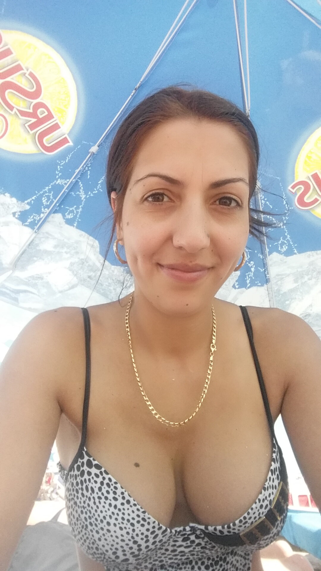 Yasmine4u