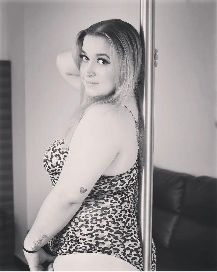 SOPHIIE__