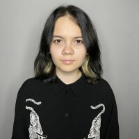 CorneliaGray's Offline Chat Room