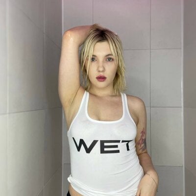 Fluffy_Monica Female Blonde Free Webcam Naked