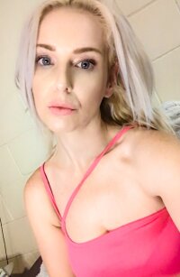 Arielrogers' Offline XXX Chat