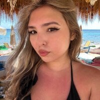 FannyEggett's Offline Chat Room