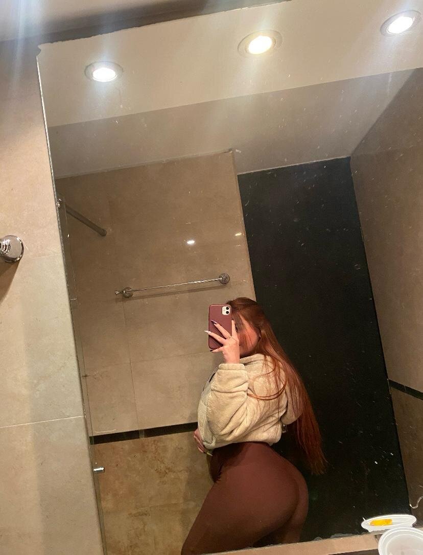Scarletmiller_01