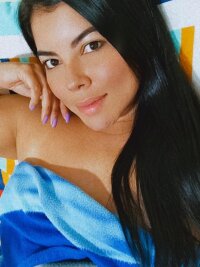 sexual_predator_'s Offline Chat Room