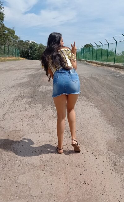 katiaflorez 🌛 free cam