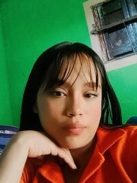 nataly_sky's Offline Chat Room