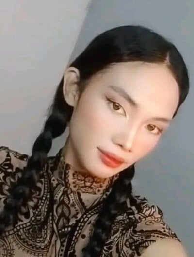 Bea_hottest