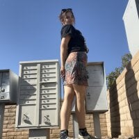 SafeinouterSpace's webcam live show