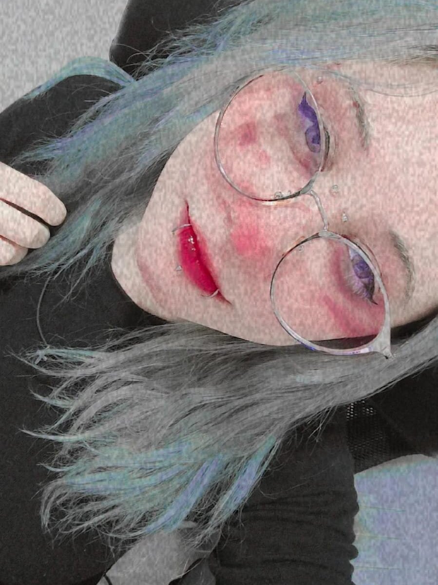 ElfGrey's Offline XXX Chat