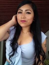 keyla_benson's Offline Chat Room