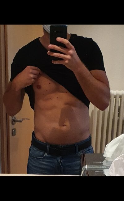 Thesmiledoc Male Recordablepublics Chat Webcam