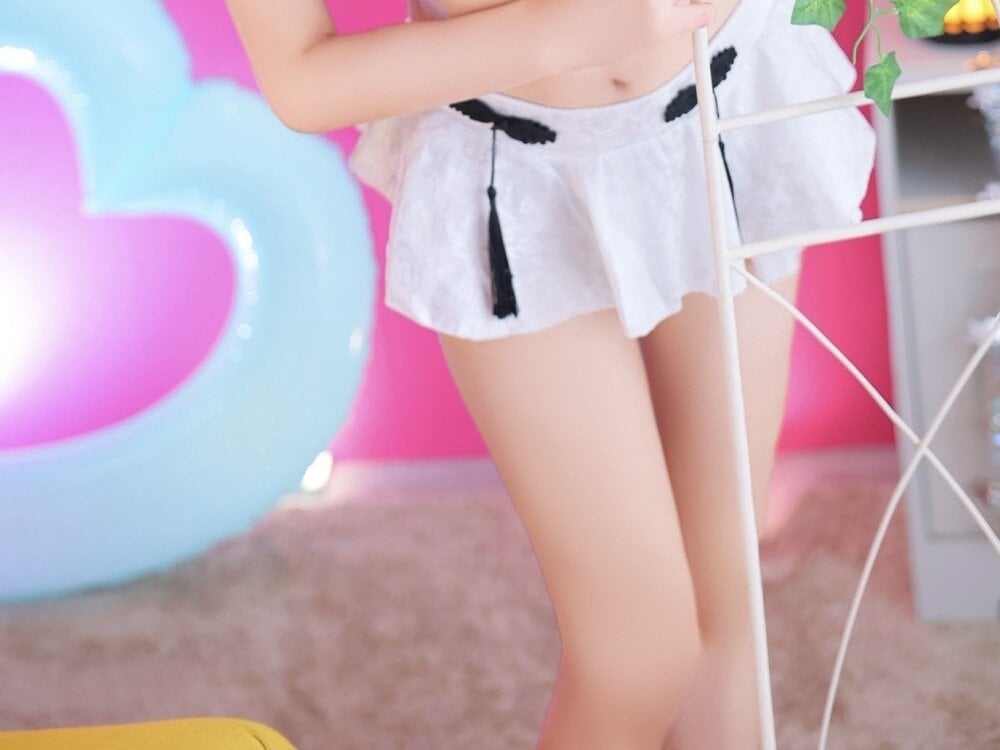 Watch Mahocha1 live on cam on StripChat