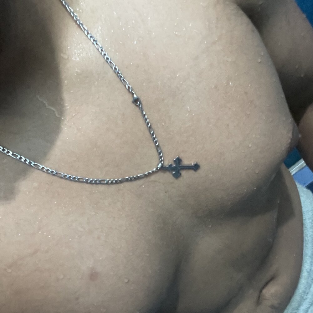 Redxdaddyyy's Offline XXX Chat