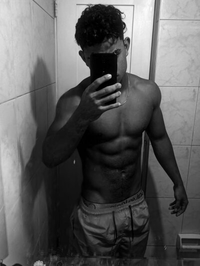 Chiselled_1 - Stripchat Boy 