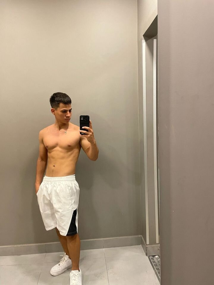 kevin_hot7