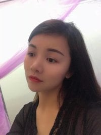CNxiaoying Adlı Modelin Çevrimdışı Sohbet Odası