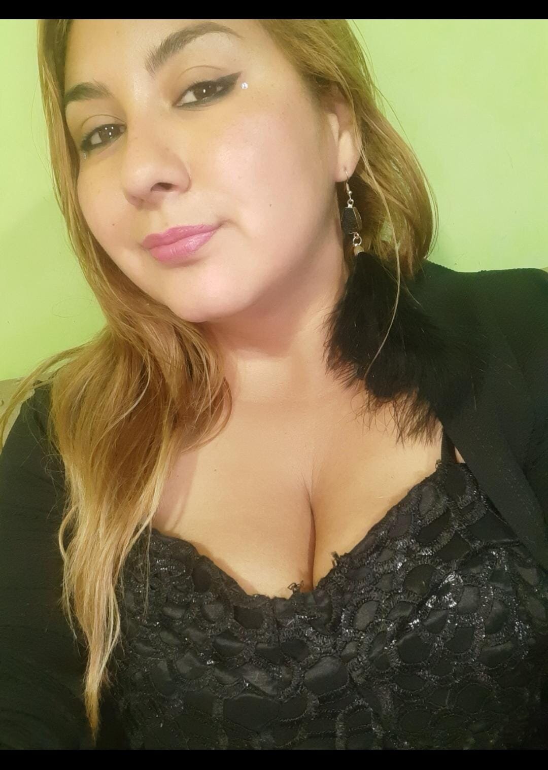 Sharon_lucero