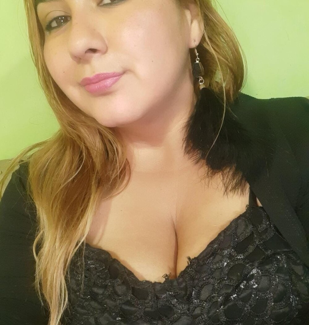 Sharon_lucero profile