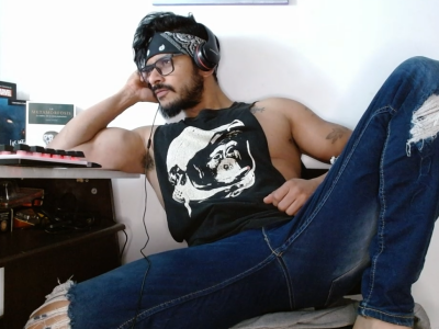 Marcusphoenix666 - Stripchat Masturbation Handjob Orgasm Boy 