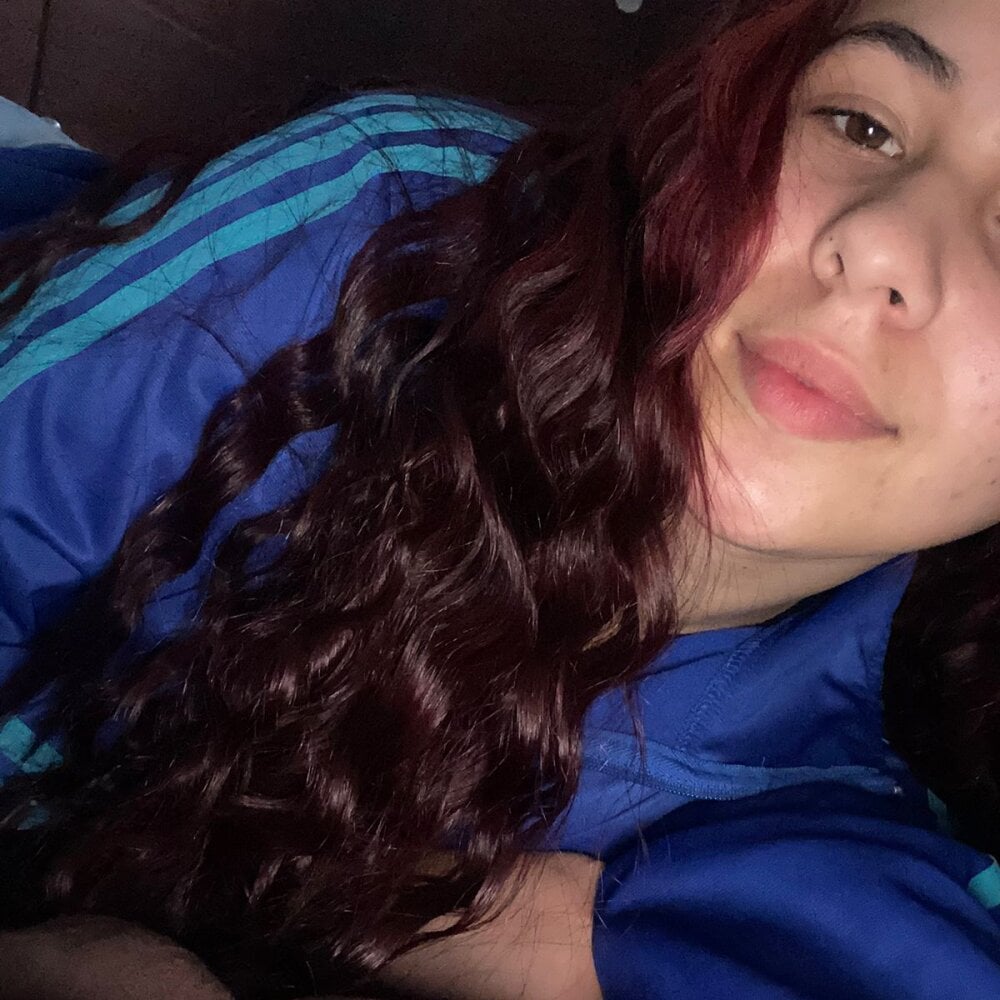 stripchat aittana_fonnegra webcam profile pic via livesexr.com