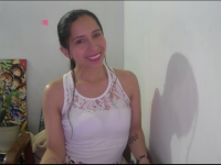 1_Butterfly_purple's Offline XXX Chat