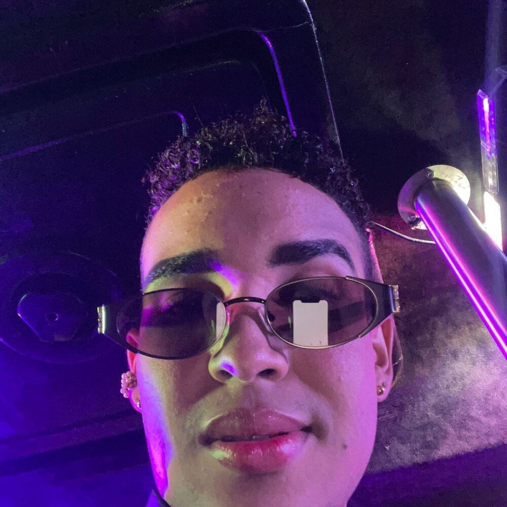 marcuszion_xx from stripchat