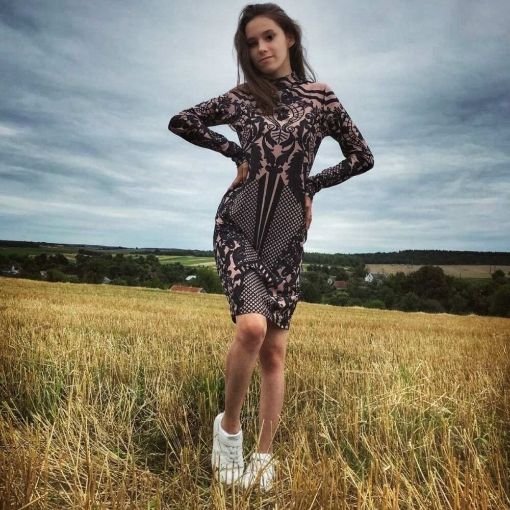 onaircams.com rosax livesex profile in from-madrid-spain-living-in-medellin cams