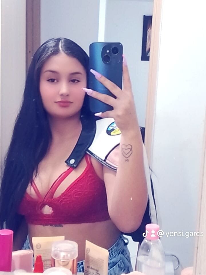 daphne_fisher from stripchat