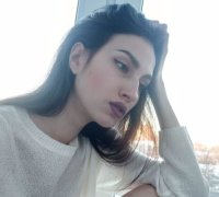 Ursula_Moon's Offline Chat Room