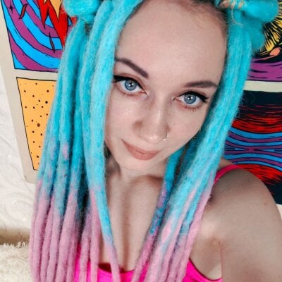 SspaceGirl - colorful young