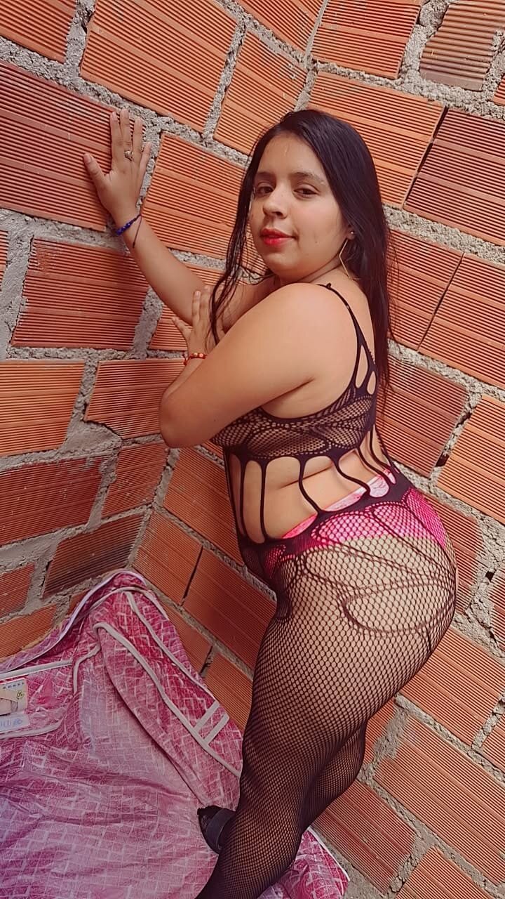 sexy-mom22