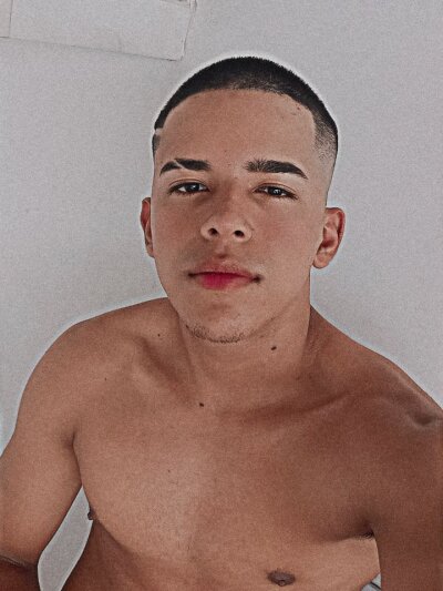 Doniz_black
