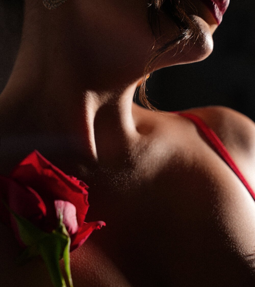 IsabellaGrey19: συνομιλία ΧΧΧ εκτός σύνδεσης