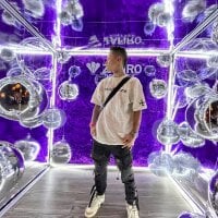 SkinnyZetth's webcam live show