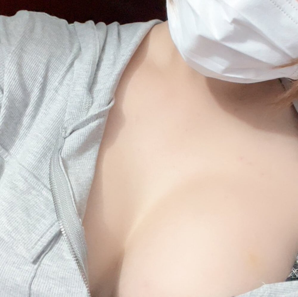 r_i_o__r_i_o webcam livesex profile in grey-hair cams