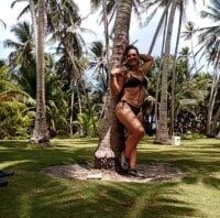 Antonella-thompons' Offline Chat Room