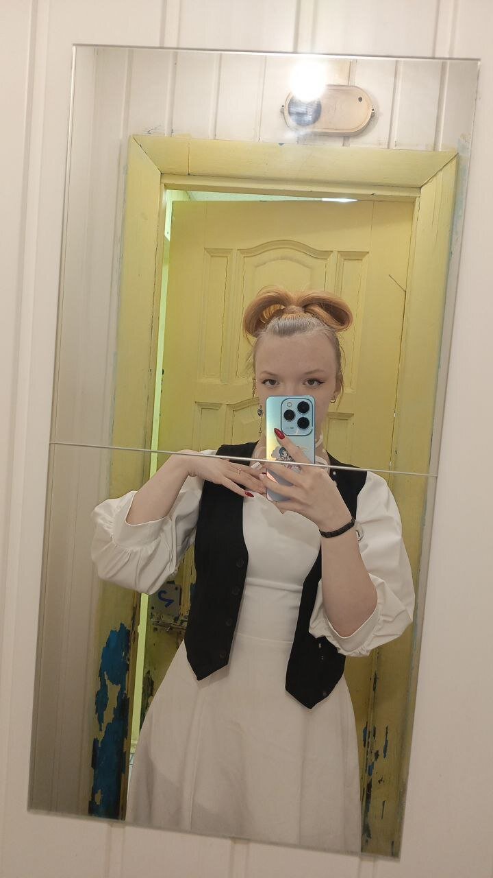 Vi_kity