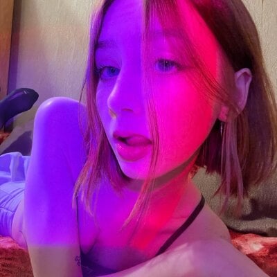 itskellyyy 🤑 nude cam chat