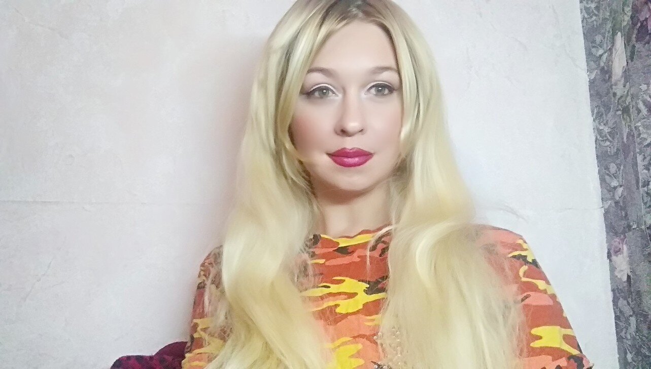 _Carly_Angel_