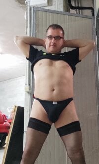 ItalianEXB's webcam live show