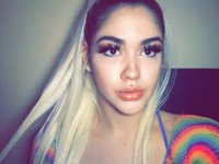 ravenrosie's Offline XXX Chat