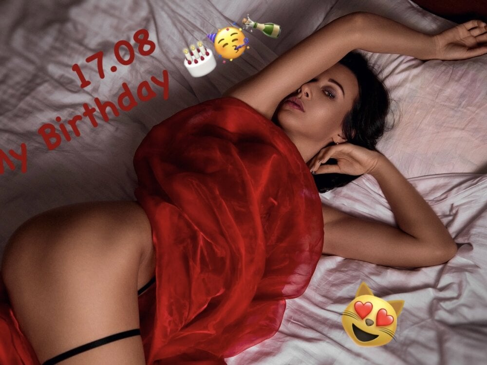 Lilly_Black88888