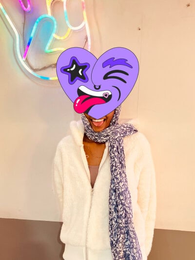 Profile and Statistics for leenaboy@xh on StripChat