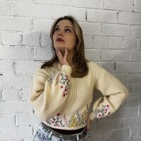 TonitaJeffryes' Offline Chat Room