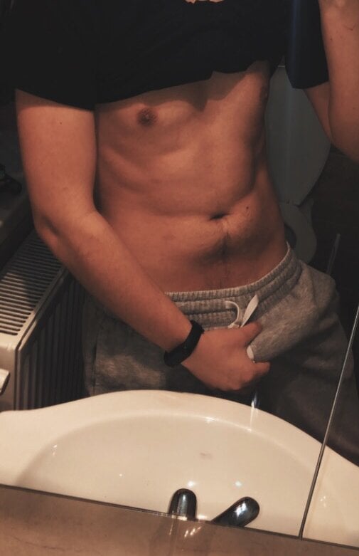 ___evandros___ from stripchat
