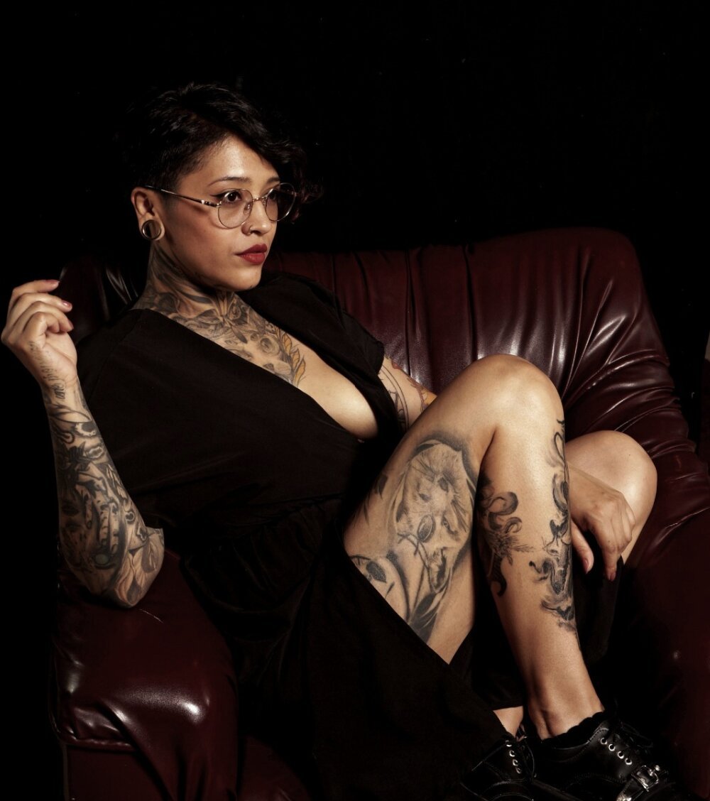 xxxsatharielxxx profile