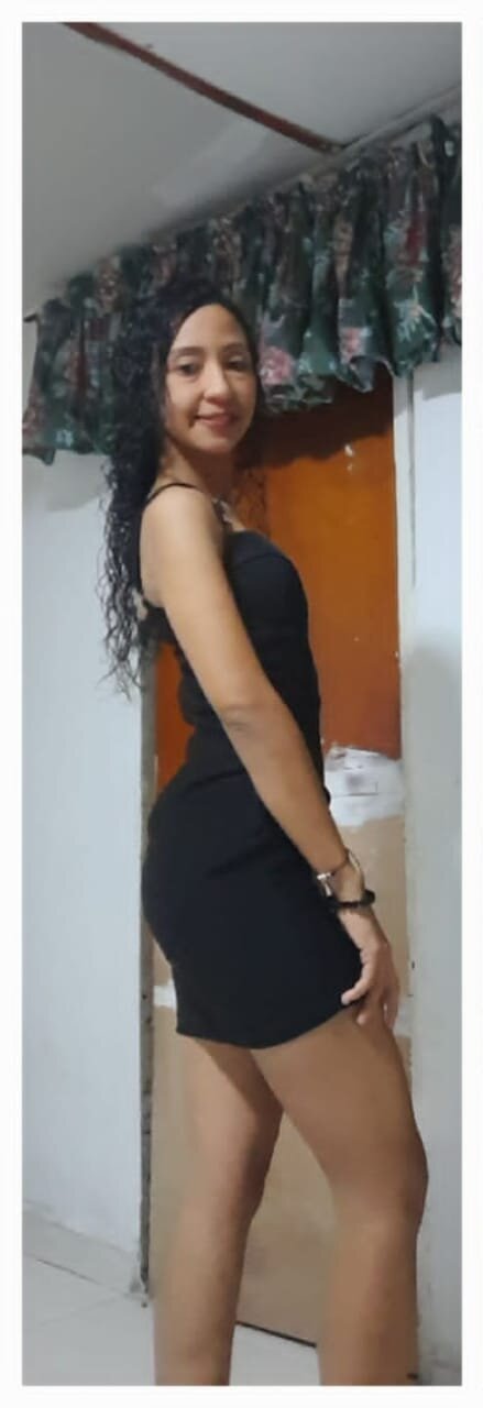 Amelia_crownn