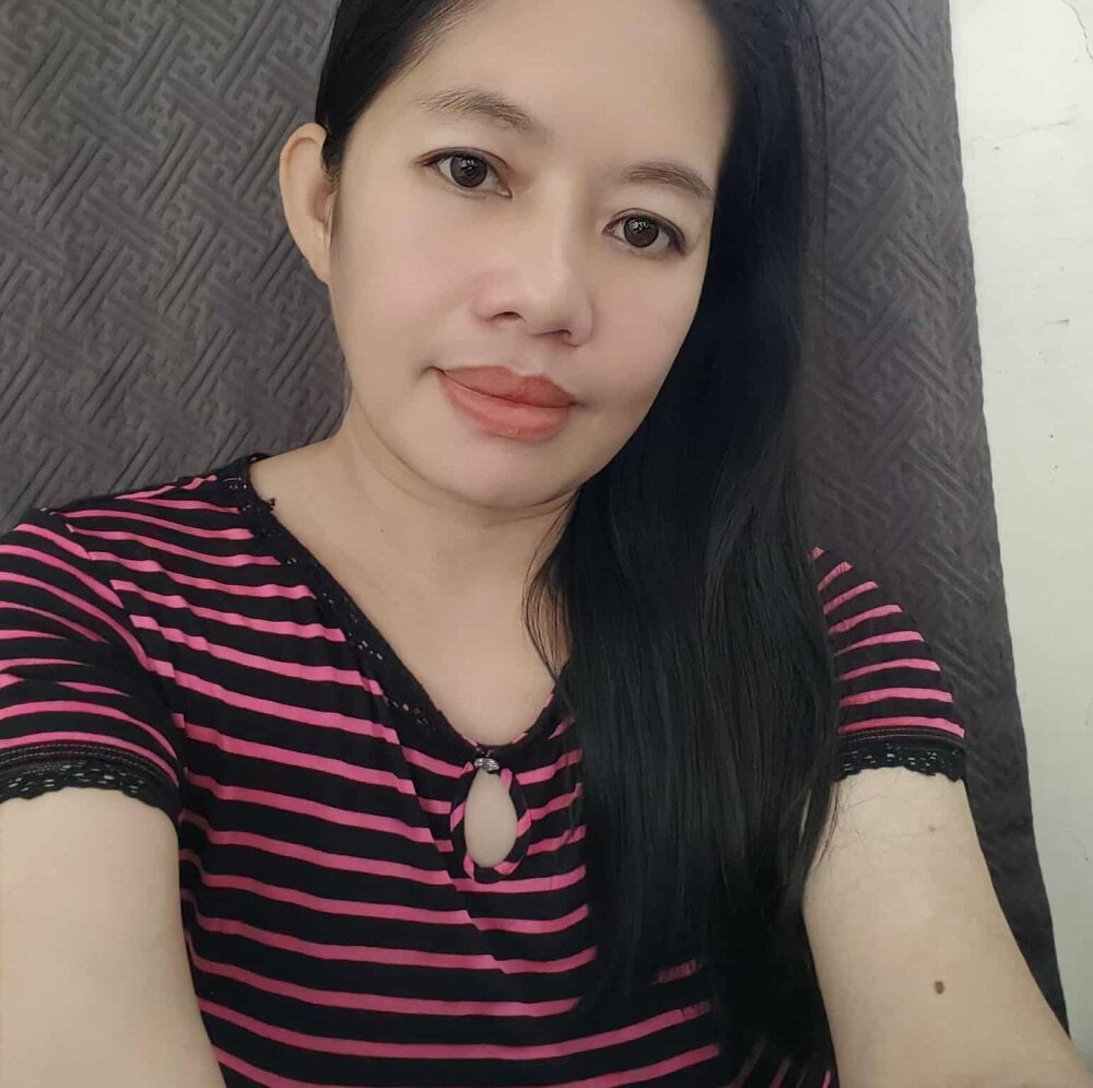 badgirlwebcam.com sweet_daniaa livesex profile in philippines cams
