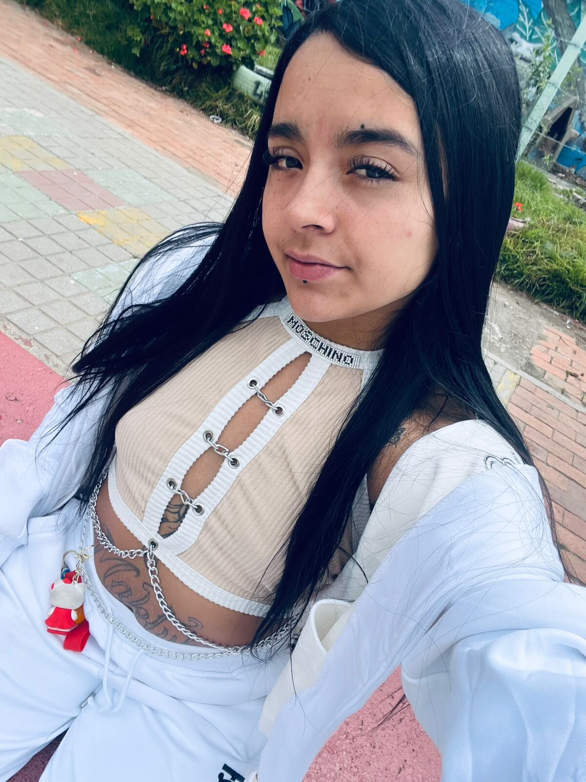 Nahommy_bdsm